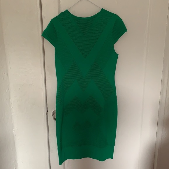 Green Dress - Picture 3 of 3